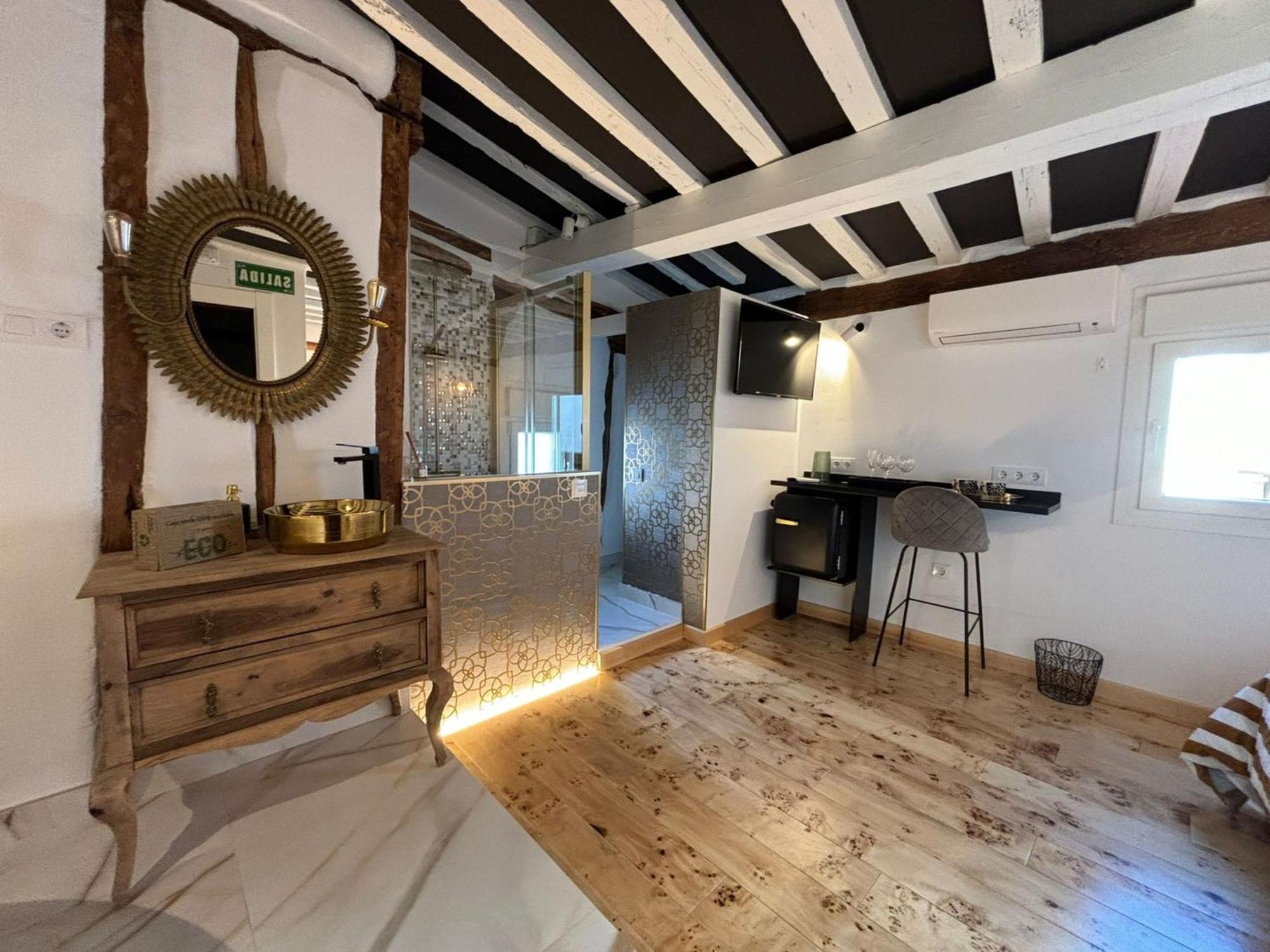 Secreto Suites By Gloove Куэнка Экстерьер фото